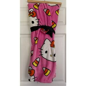 Hello Kitty Halloween Candy Corn Plush Super Soft Throw Blanket NWT